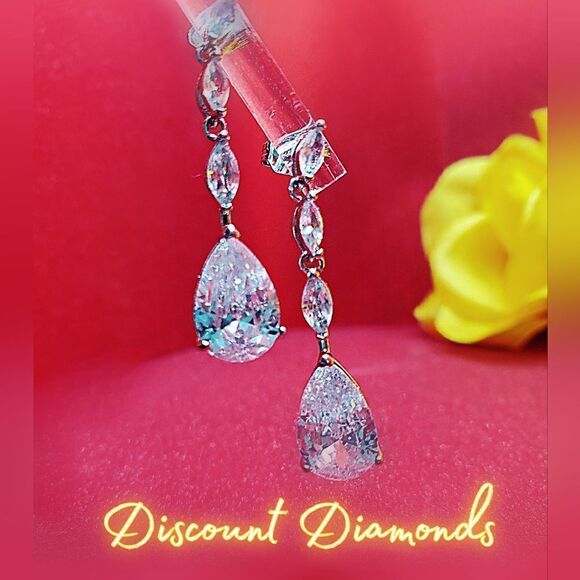Gorgeous Clear White Diamond & White Baguette Diamond Earrings on 925 Silver - Picture 6 of 9